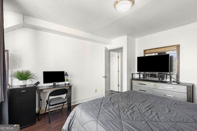 2479 Peachtree Road NE APT 1716, Atlanta, GA 30305