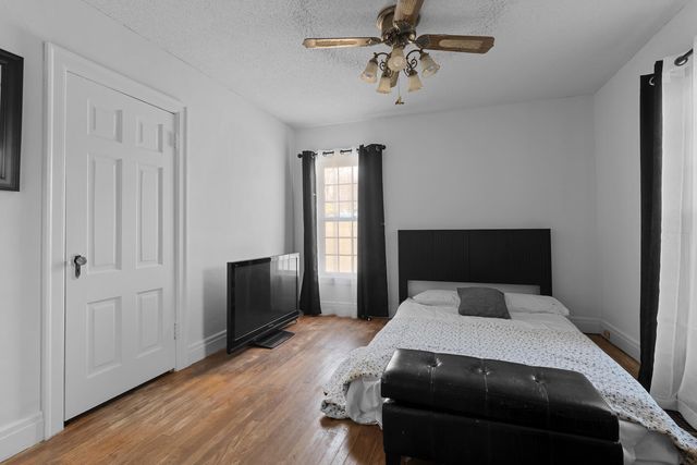 809 N Oakwood Street, Rossville, GA 30741