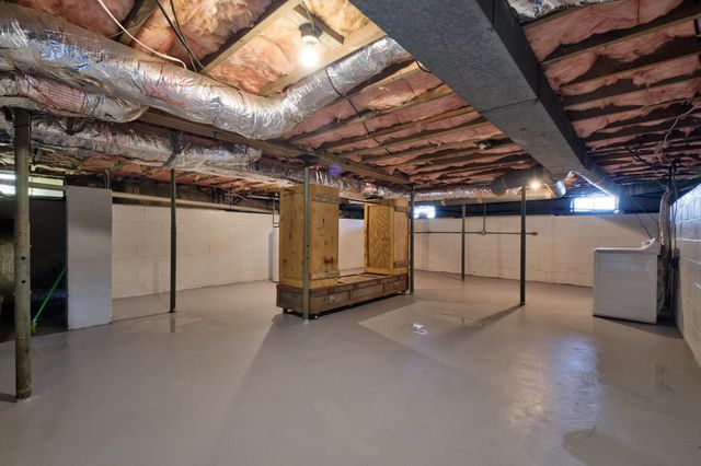 809 N Oakwood Street, Rossville, GA 30741