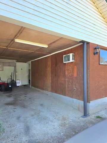 809 N Oakwood Street, Rossville, GA 30741