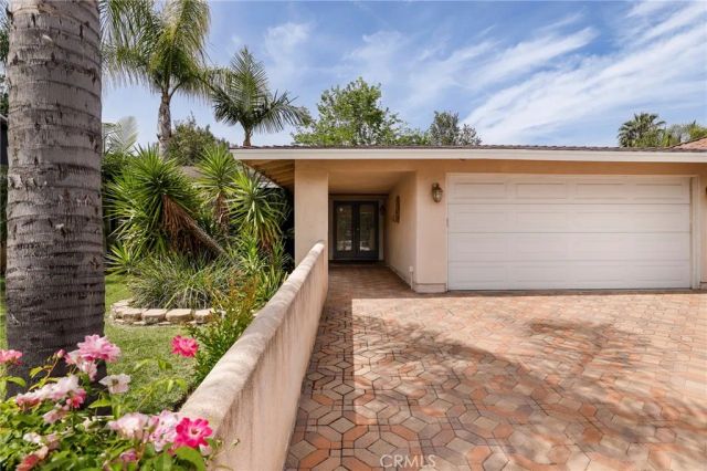 233 Kanan, Oak Park, CA 91377