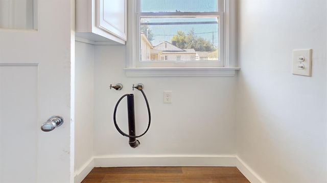 1481 N Adoline, Fresno, CA 93728