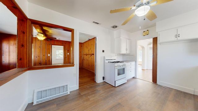 1481 N Adoline, Fresno, CA 93728