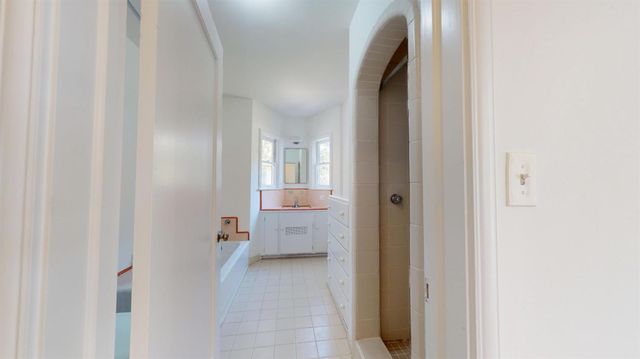 1481 N Adoline, Fresno, CA 93728