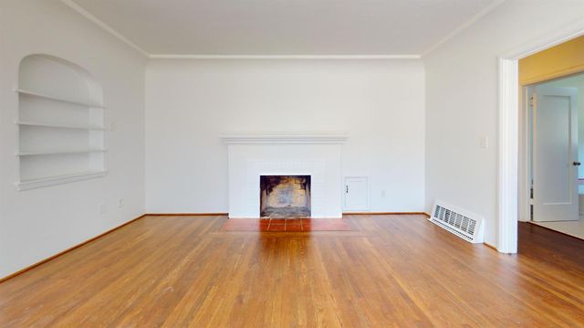 1481 N Adoline, Fresno, CA 93728