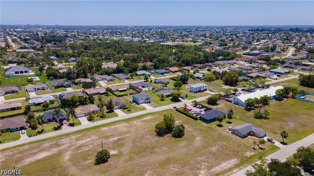 625 & 621 SW 4th ST, Cape Coral, FL 33991