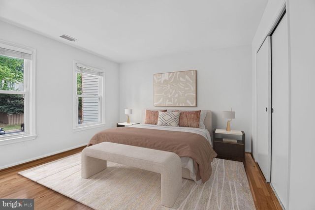 7589 CHRISLAND CV, Falls Church, VA 22042