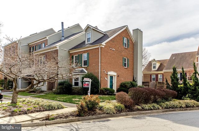 7589 CHRISLAND CV, Falls Church, VA 22042