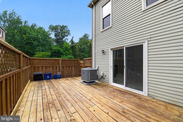 7589 CHRISLAND CV, Falls Church, VA 22042
