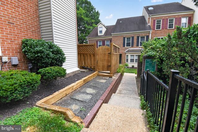 7589 CHRISLAND CV, Falls Church, VA 22042