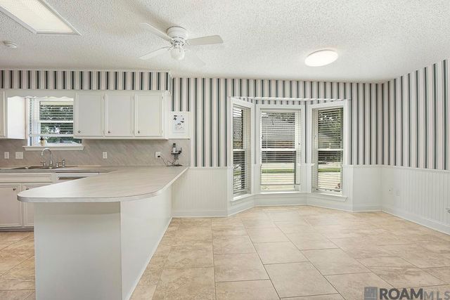 18202 Sheridane Ct, Greenwell Springs, LA 70739