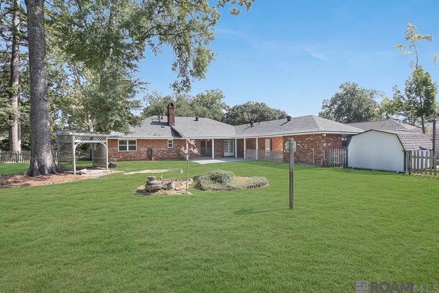 18202 Sheridane Ct, Greenwell Springs, LA 70739