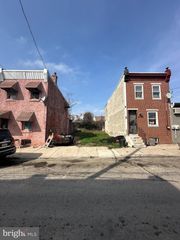 2305 W SERGEANT ST, Philadelphia, PA 19132