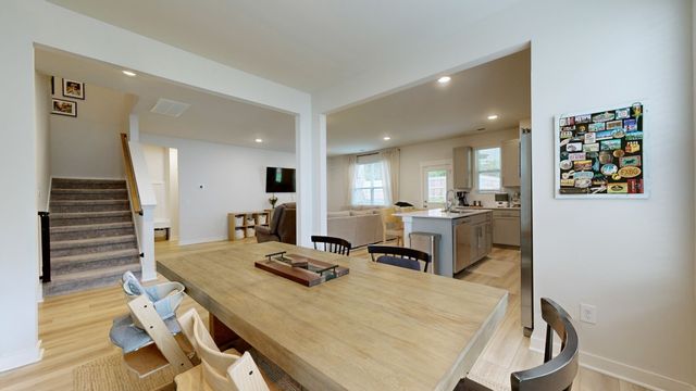 615 Ballard Dr, White House, TN 37188