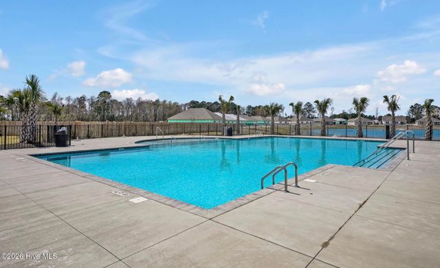 304 Edgewater Way, Holly Ridge, NC 28445