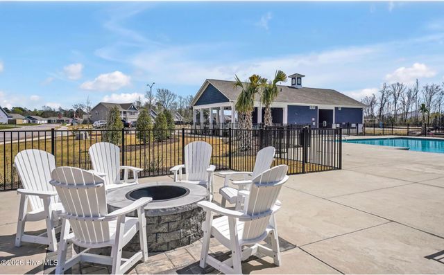304 Edgewater Way, Holly Ridge, NC 28445