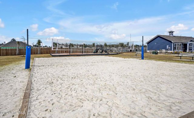 304 Edgewater Way, Holly Ridge, NC 28445