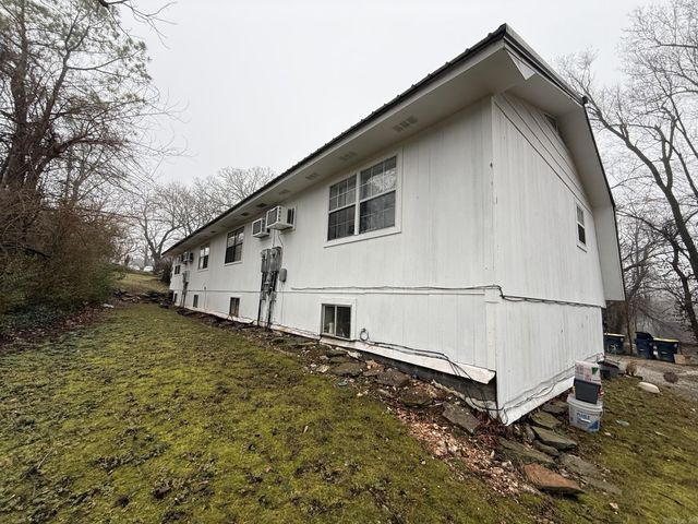 705 N Rowland Street, Harrison, AR 72601