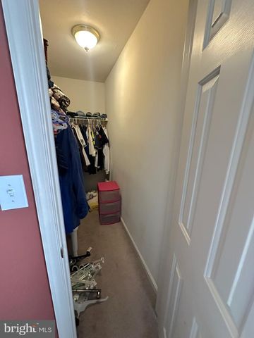 2210 STORMS STORE RD, New Oxford, PA 17350