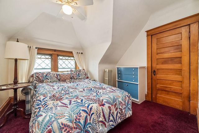 1623 Penn Avenue N, Minneapolis, MN 55411
