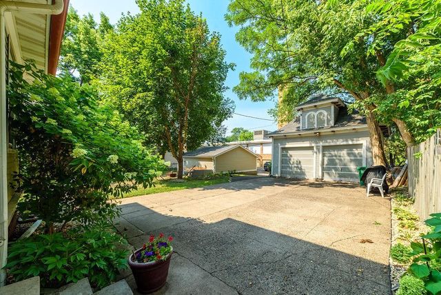 1623 Penn Avenue N, Minneapolis, MN 55411