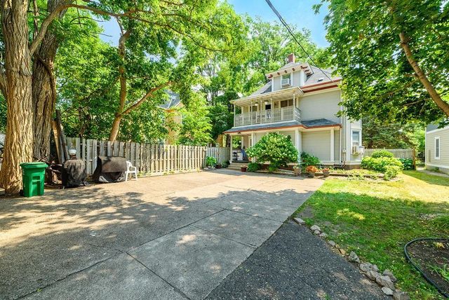 1623 Penn Avenue N, Minneapolis, MN 55411