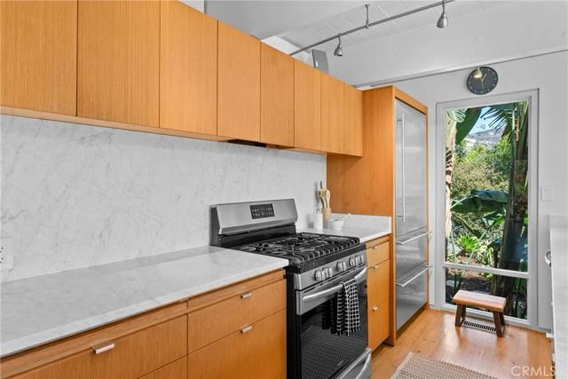 1494 Bluebird Canyon Drive, Laguna Beach, CA 92651