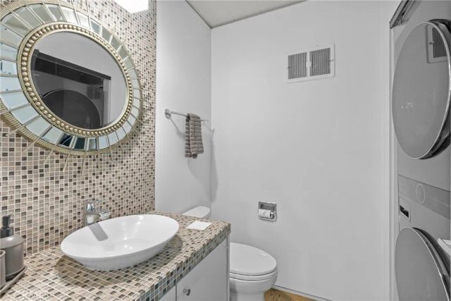 1494 Bluebird Canyon Drive, Laguna Beach, CA 92651