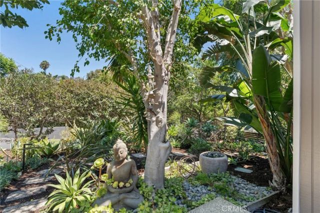 1494 Bluebird Canyon Drive, Laguna Beach, CA 92651