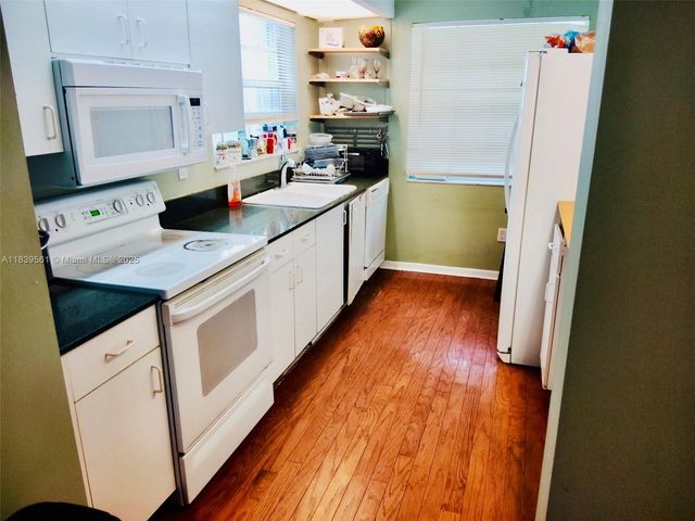2009 SE 27th Dr 101-5B, Homestead, FL 33035