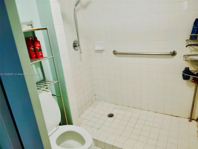 2009 SE 27th Dr 101-5B, Homestead, FL 33035