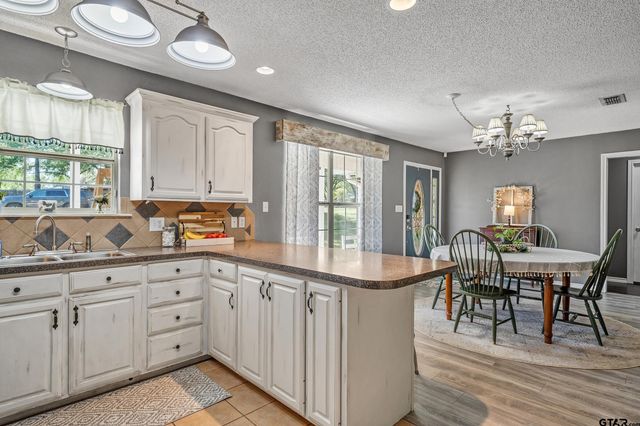 121 Haby Dr, Whitehouse, TX 75791