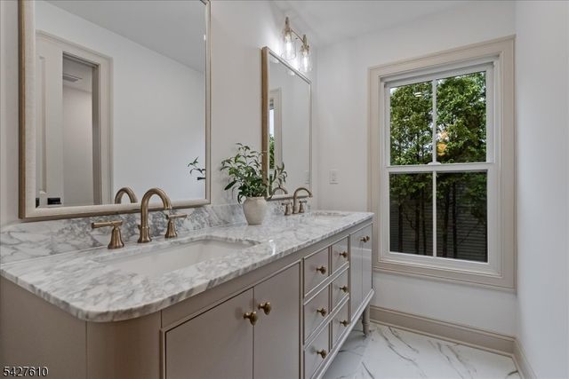 1900 Black River Road, Bedminster Twp., NJ 07931