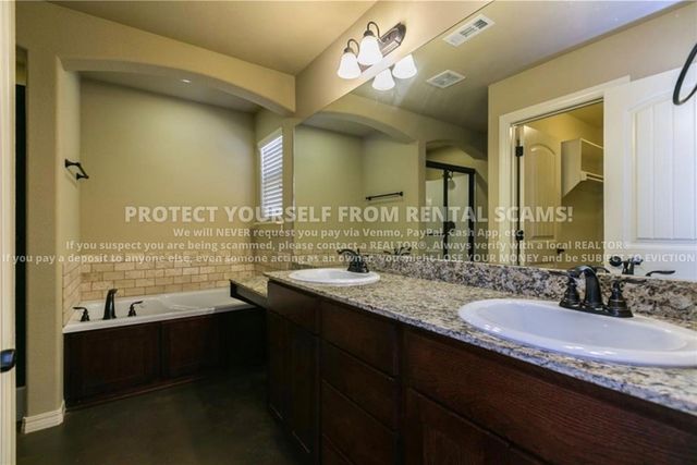 2852 W Millstone Drive, Fayetteville, AR 72704