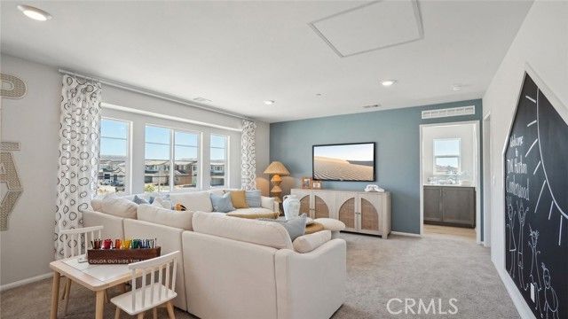 31335 Water Oak Drive, Winchester, CA 92596