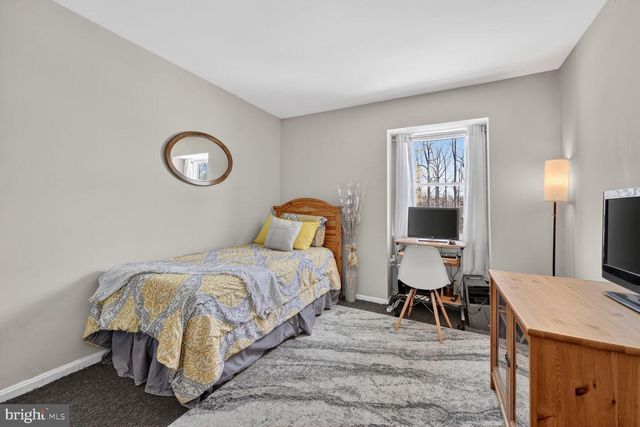 13305 PENDLETON ST, Fort Washington, MD 20744