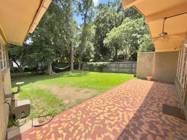 3158 Broussard St, Baton Rouge, LA 70808