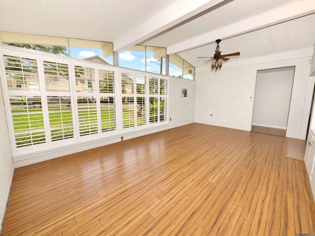 3158 Broussard St, Baton Rouge, LA 70808