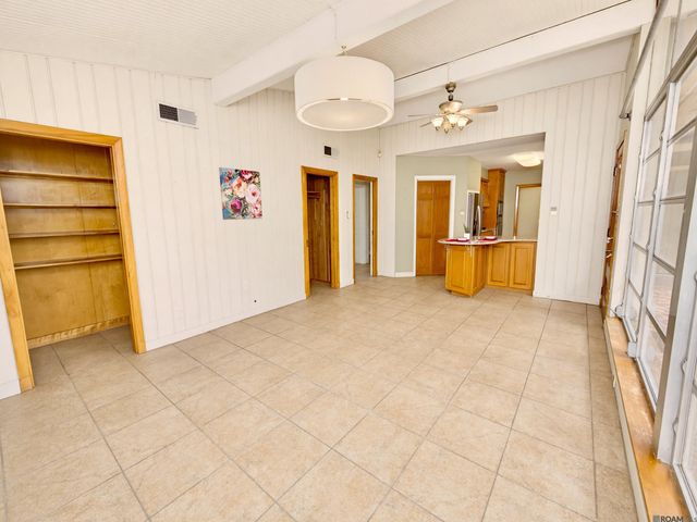 3158 Broussard St, Baton Rouge, LA 70808