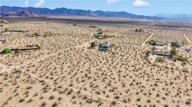 70138 Sullivan Road, 29 Palms, CA 92277