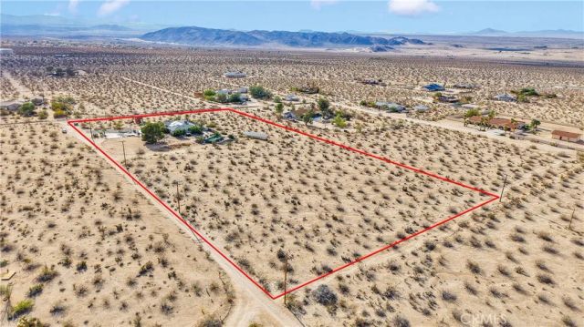 70138 Sullivan Road, 29 Palms, CA 92277