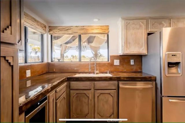 70138 Sullivan Road, 29 Palms, CA 92277