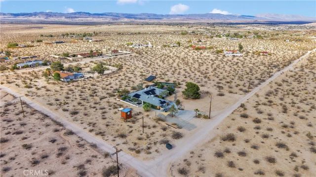 70138 Sullivan Road, 29 Palms, CA 92277