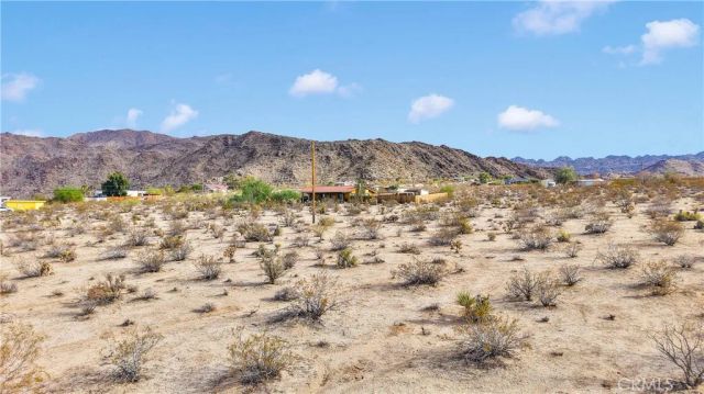 70138 Sullivan Road, 29 Palms, CA 92277