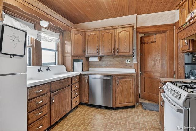 315 N Grinnell Street, Jackson, MI 49202