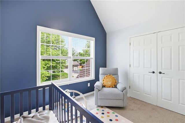 4316 SE Seattle Slew Drive, Lee's Summit, MO 64082