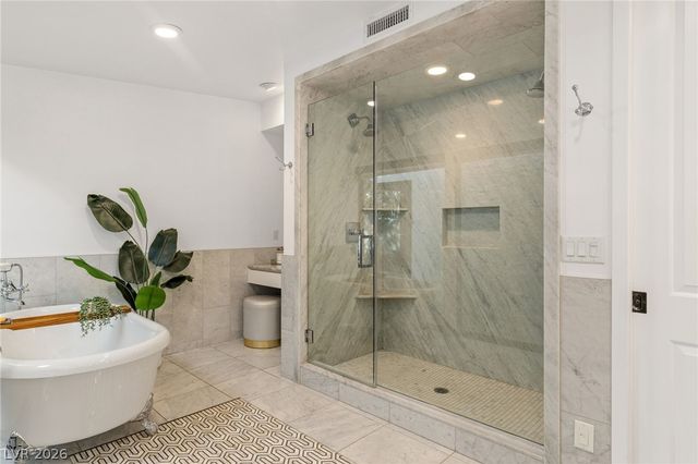 2809 Brown Circle, Las Vegas, NV 89107