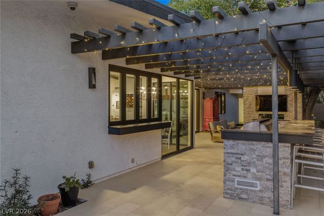 2809 Brown Circle, Las Vegas, NV 89107