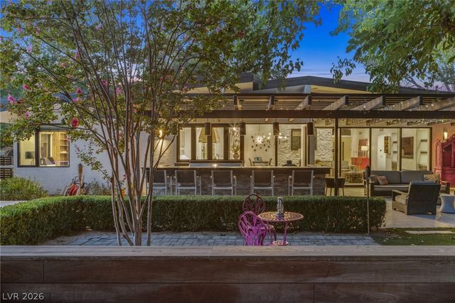 2809 Brown Circle, Las Vegas, NV 89107