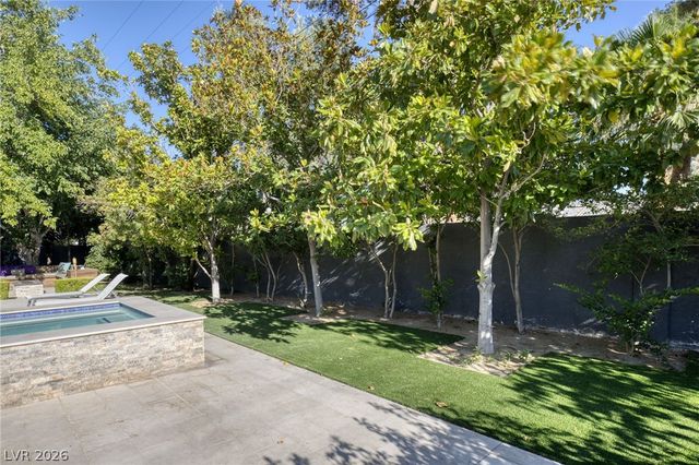 2809 Brown Circle, Las Vegas, NV 89107